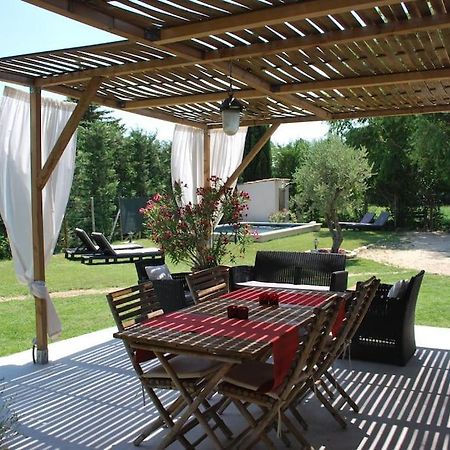Le Cabanon Tendance Du Luberon Mérindol Kültér fotó