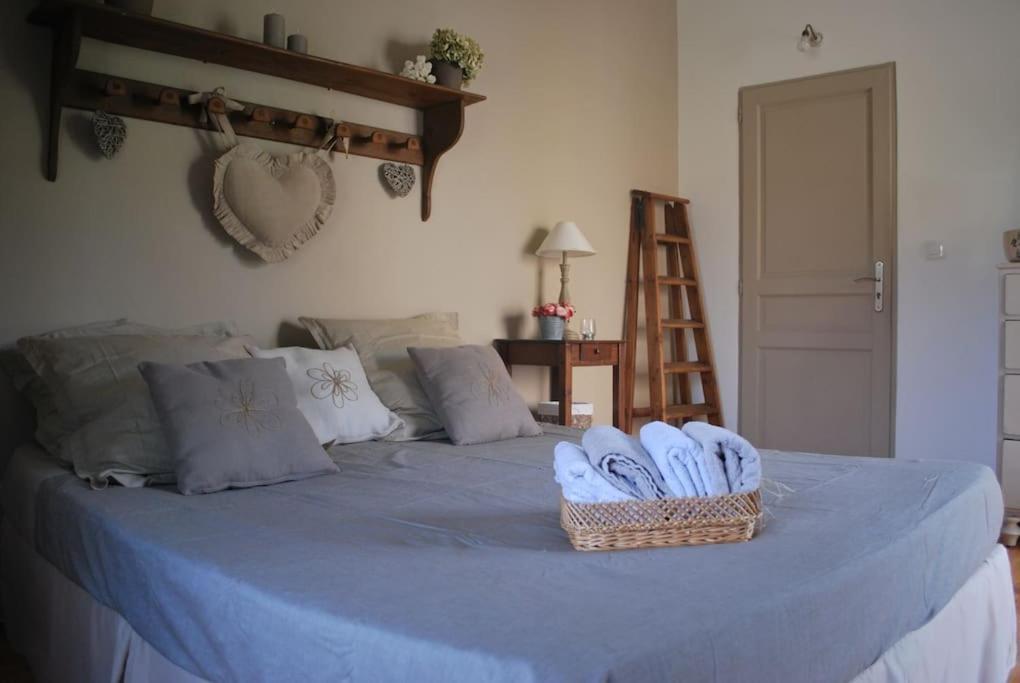 Le Cabanon Tendance Du Luberon Mérindol Kültér fotó