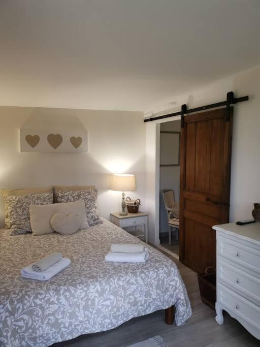 Le Cabanon Tendance Du Luberon Mérindol Kültér fotó