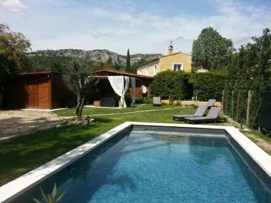 Le Cabanon Tendance Du Luberon Mérindol Kültér fotó