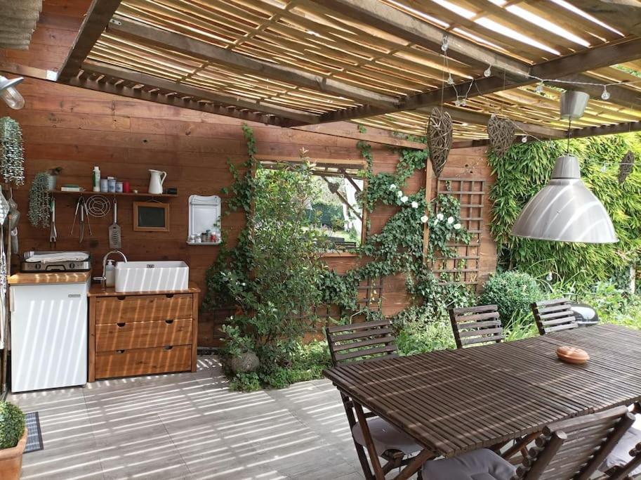 Le Cabanon Tendance Du Luberon Mérindol Kültér fotó