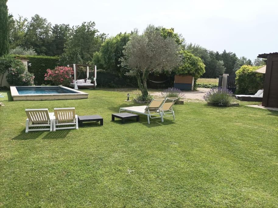 Le Cabanon Tendance Du Luberon Mérindol Kültér fotó