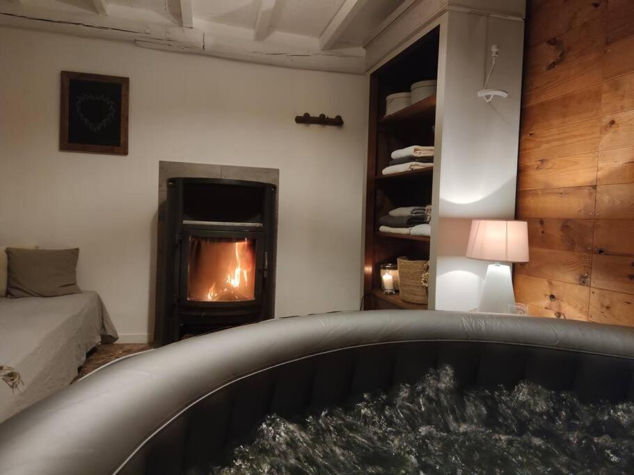 Le Cabanon Tendance Du Luberon Mérindol Kültér fotó